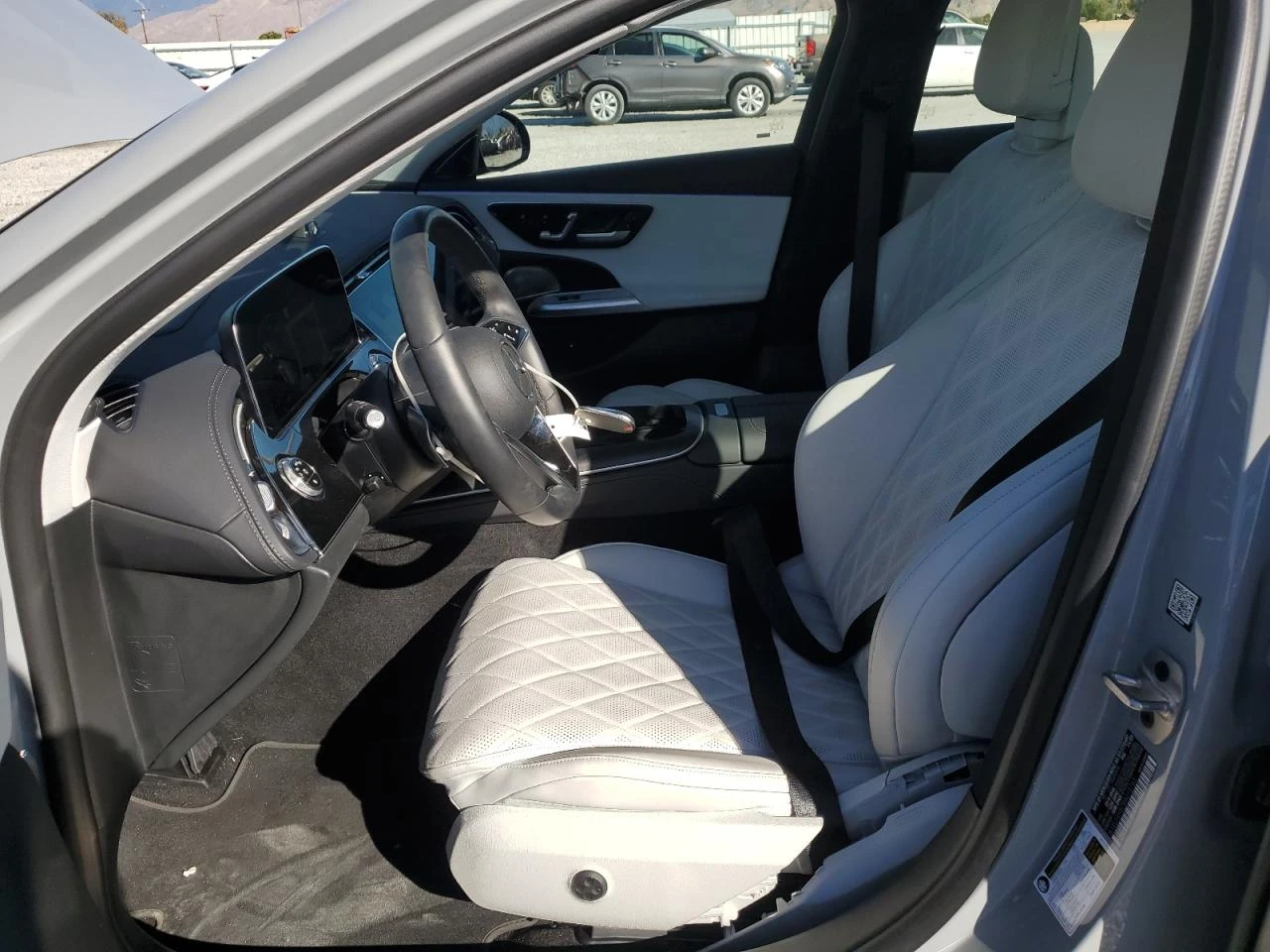 Mercedes-Benz E 350 4MATIC * NAVI * LED * CAMERA * BURMESTER * ������� | Mobile.bg � ����������� 7