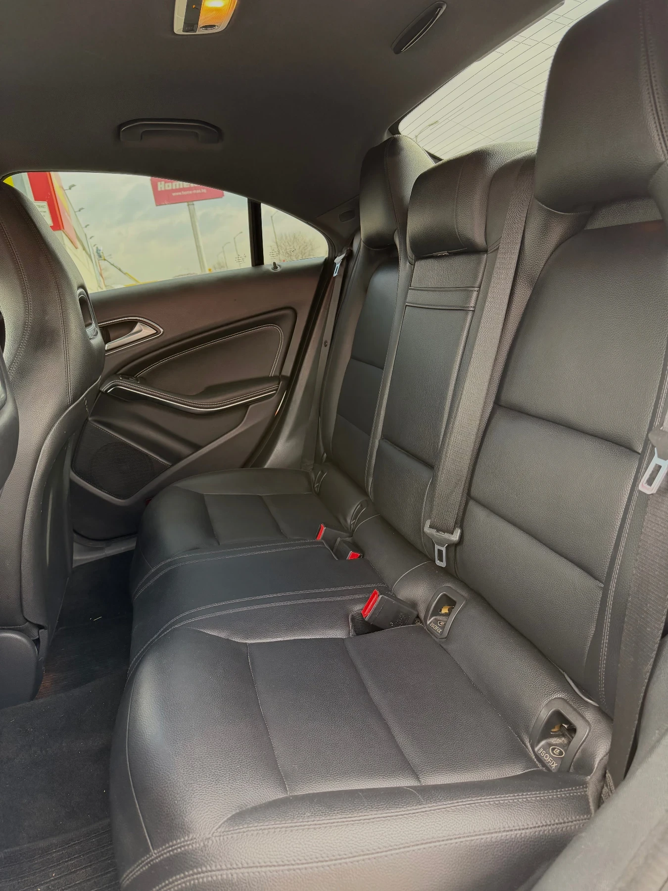 Mercedes-Benz CLA 220 ВСИЧКИ ЕКСТРИ | КАМЕРА | ПАРК АСИСТАНТ | ПОДГРЕВ, снимка 9 - Автомобили и джипове - 53765940