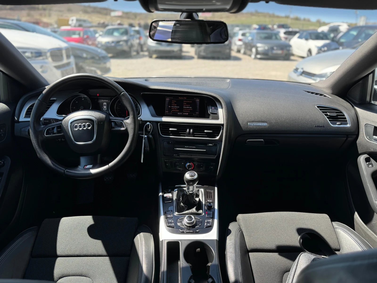 Audi A5 2.0TDI QUATTRO 113000km УНИКАТ, снимка 10 - Автомобили и джипове - 54140729