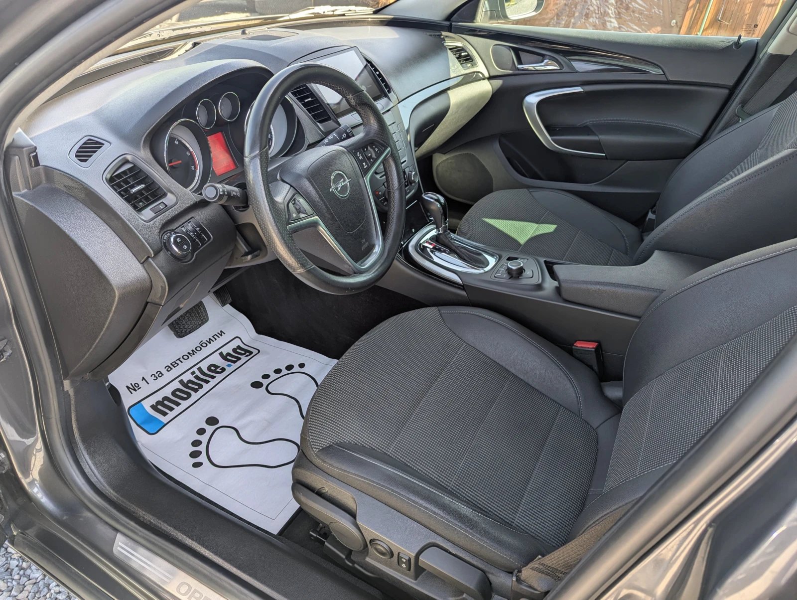 Opel Insignia 2.0 CDTI/Automatic/Android/160к.с, снимка 10 - Автомобили и джипове - 54237450