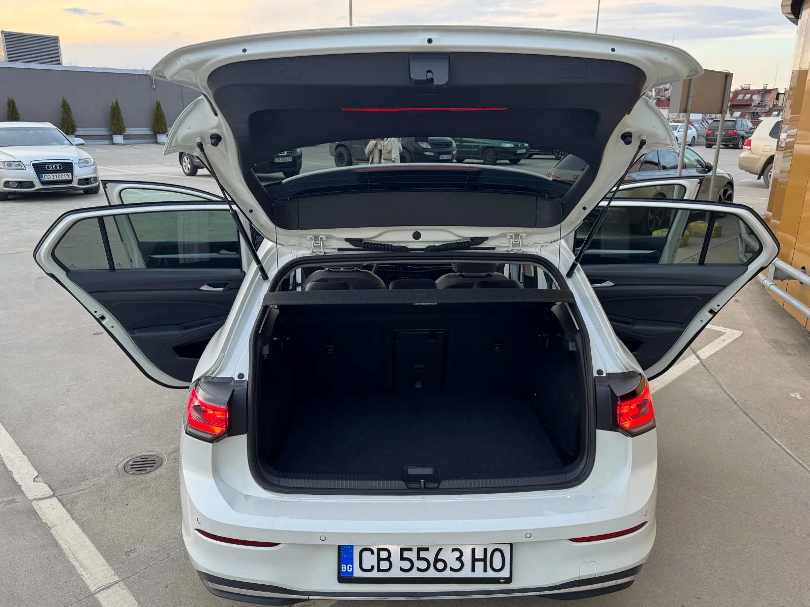 VW Golf 'GOAL', снимка 16 - Автомобили и джипове - 54495385