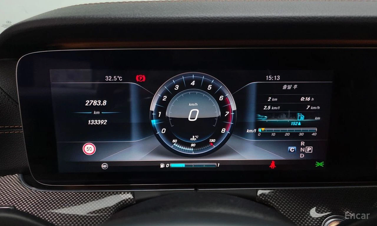 Mercedes-Benz E 400 4MATIC* COUPE* BURMESTER* CARBON* HEAD-UP* 360, снимка 12 - Автомобили и джипове - 54567042