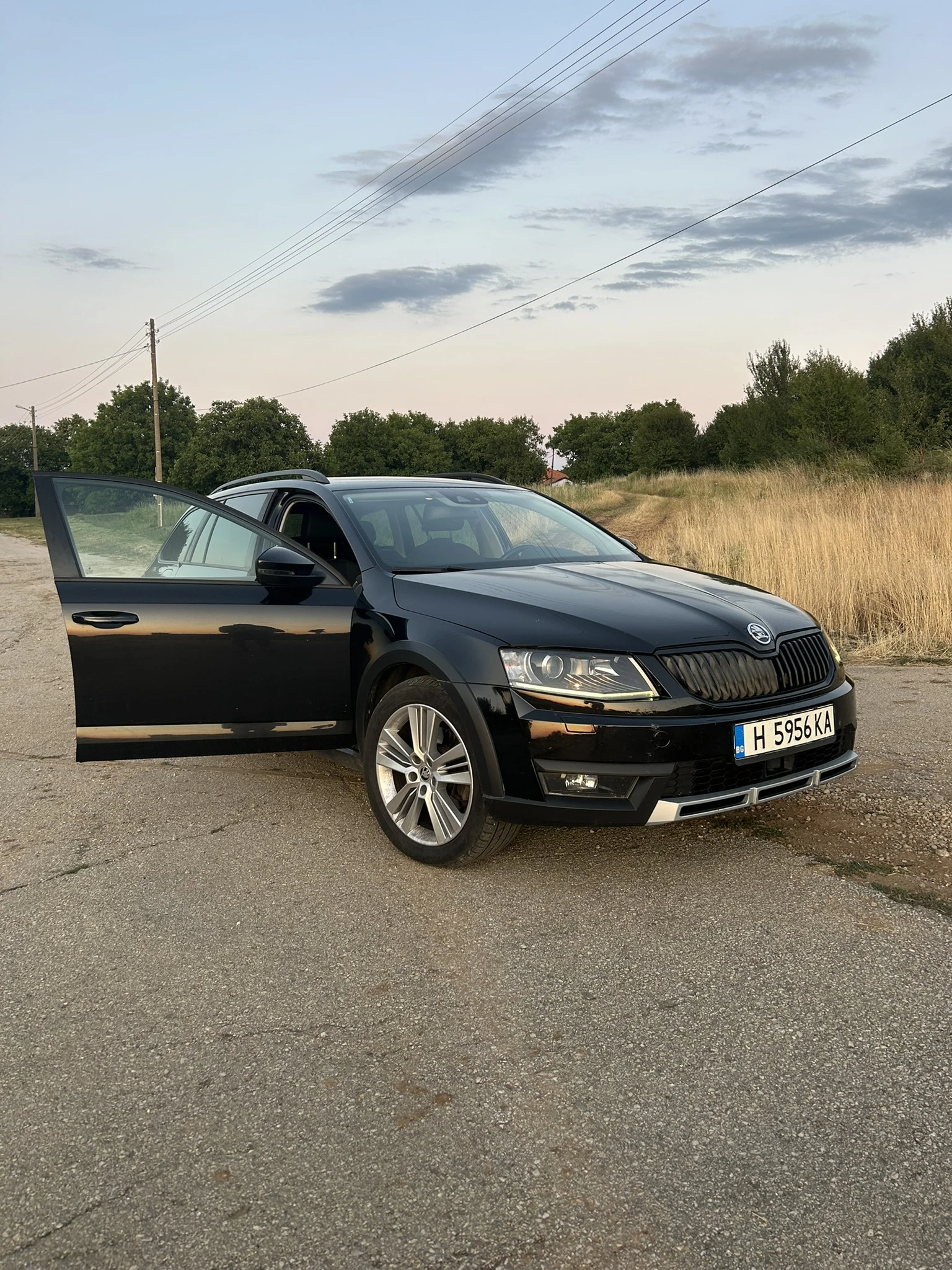 Skoda Octavia, снимка 10 - Автомобили и джипове - 54817342
