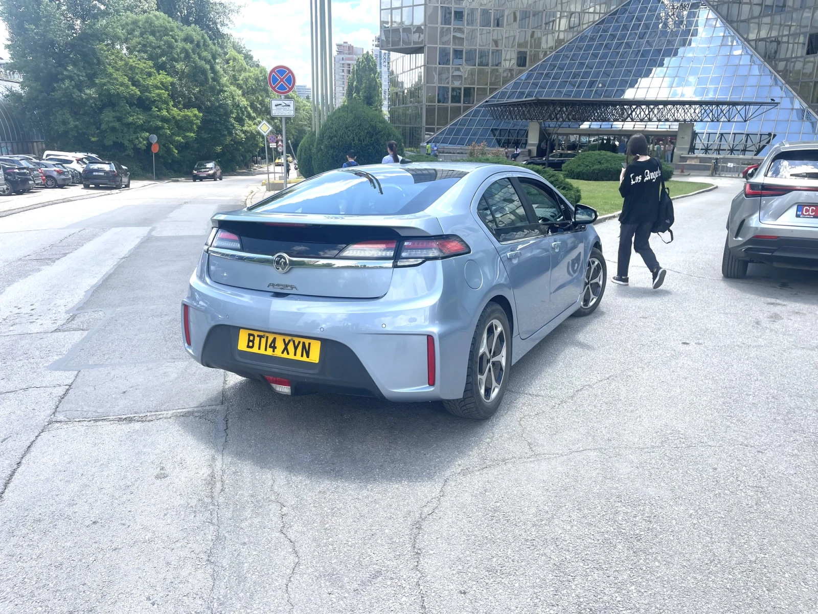 Opel Ampera, снимка 4 - Автомобили и джипове - 54957045