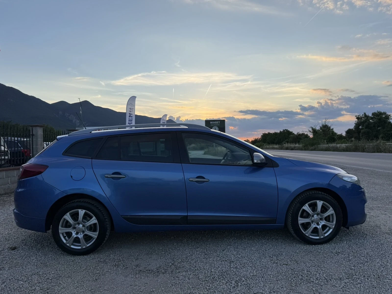 Renault Megane 1.9 DCI GT-LINE, снимка 5 - Автомобили и джипове - 54963613