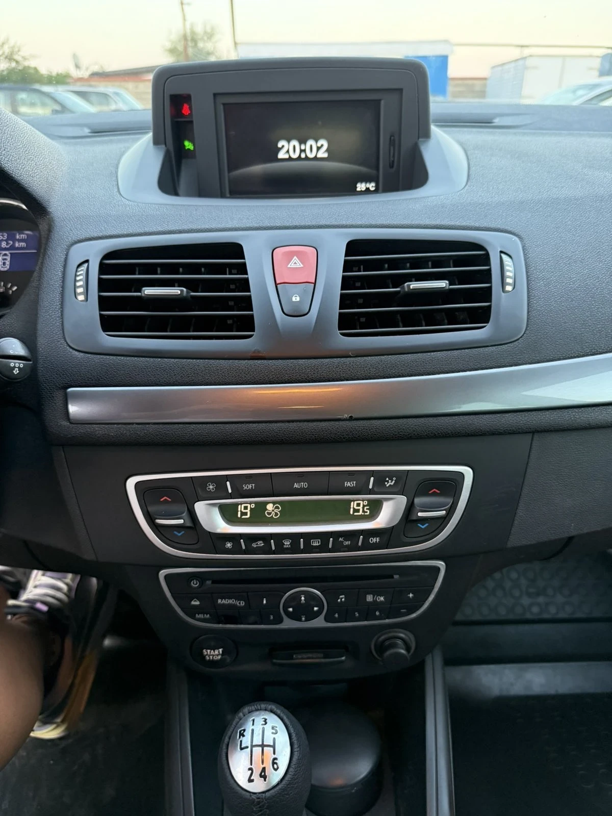 Renault Megane 1.9 DCI GT-LINE, снимка 12 - Автомобили и джипове - 54963613