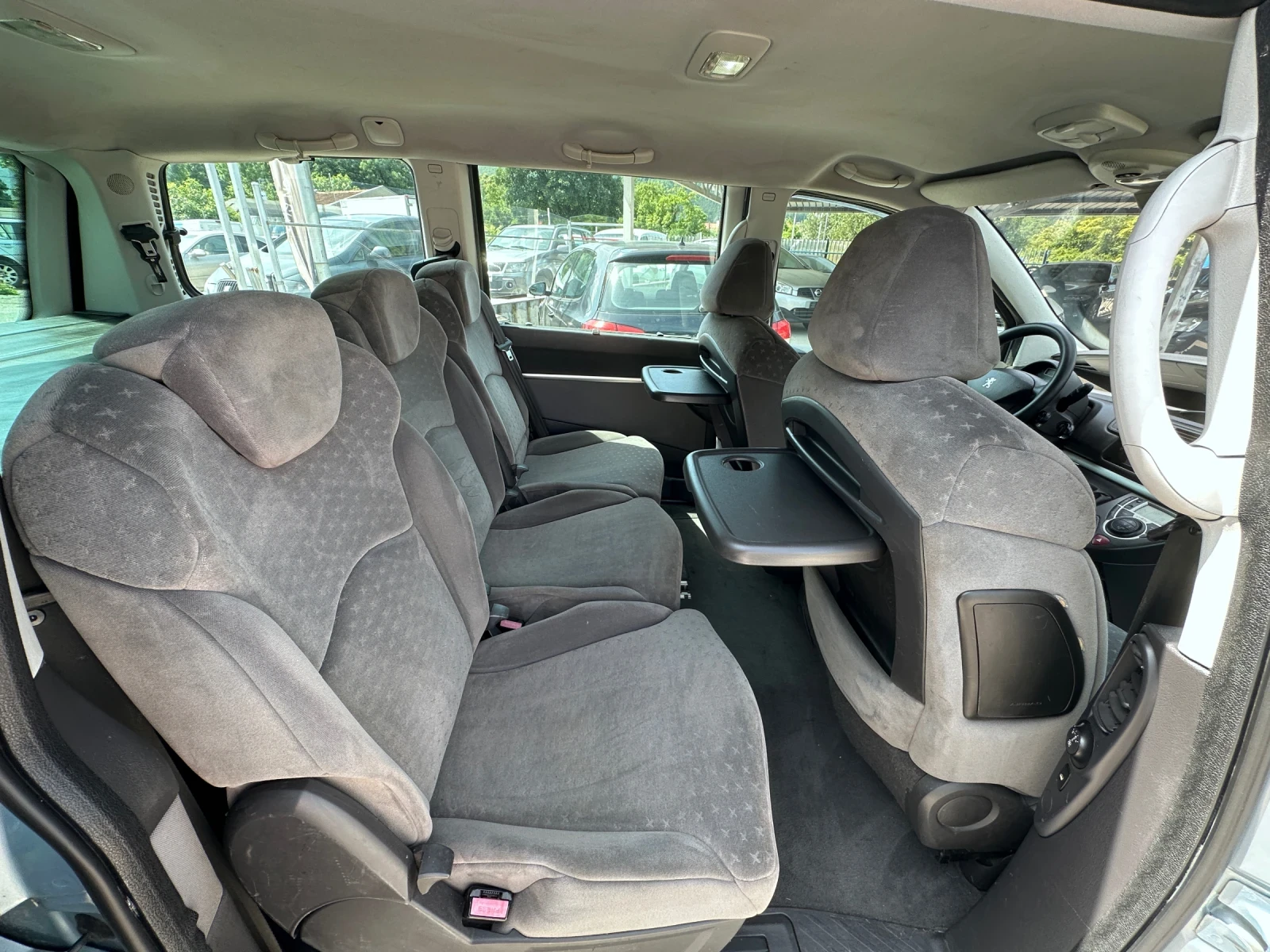Peugeot 807 2.0HDI - КЛИМАТРОНИК, снимка 12 - Автомобили и джипове - 55023156