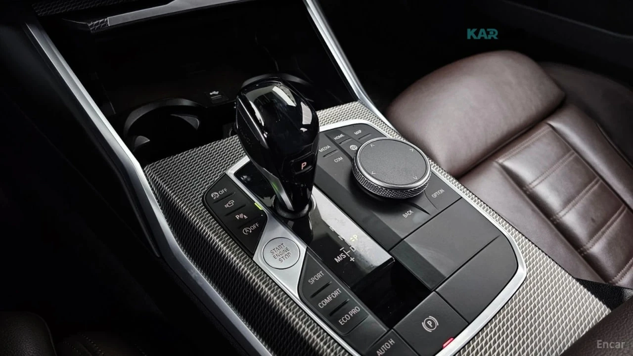 BMW 340 * ДИСТРОНИК * NIGHT VISION * 360 КАМЕРА * , снимка 13 - Автомобили и джипове - 55059512