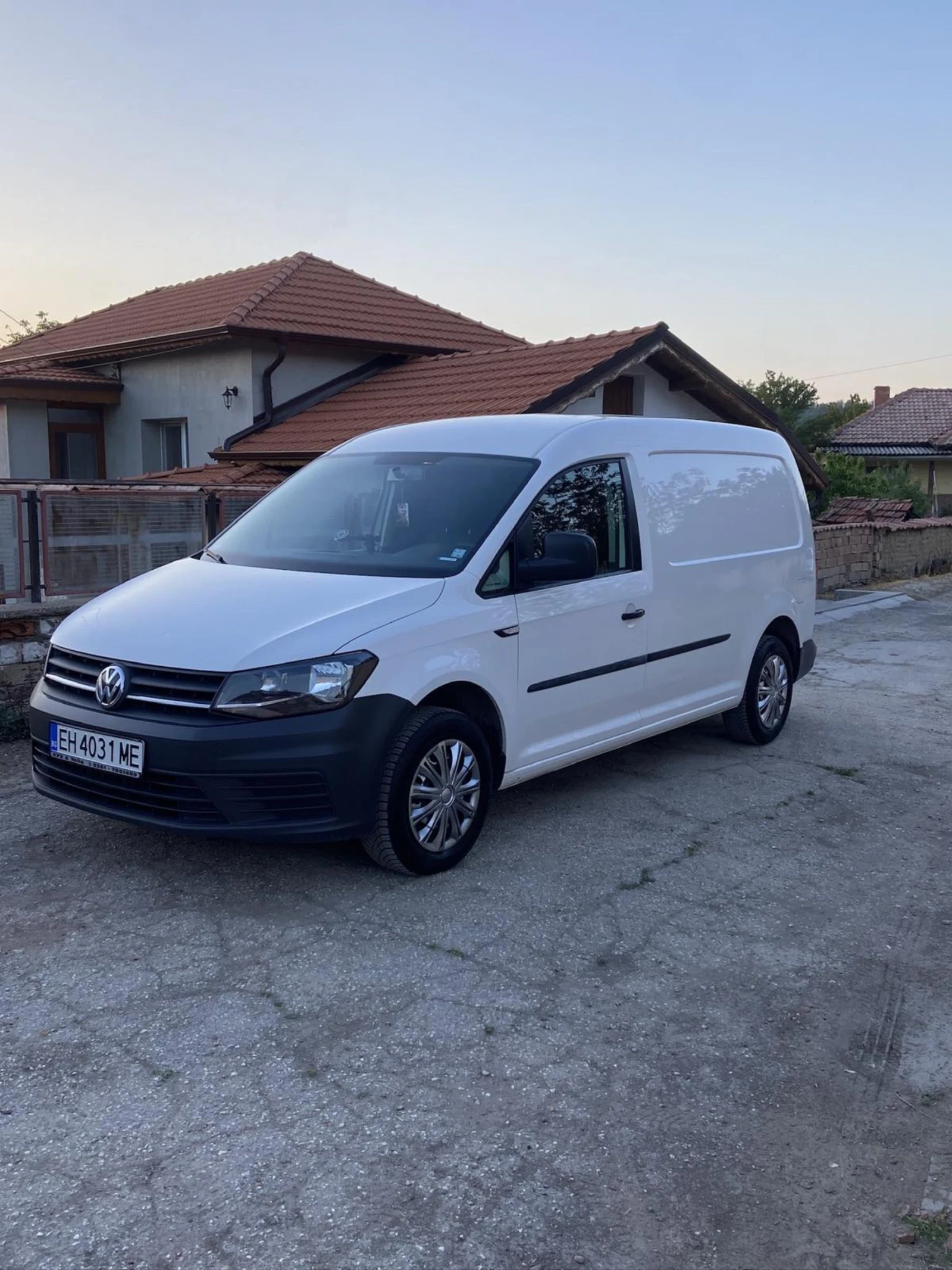 VW Caddy 2.0 TDI 102к.с.