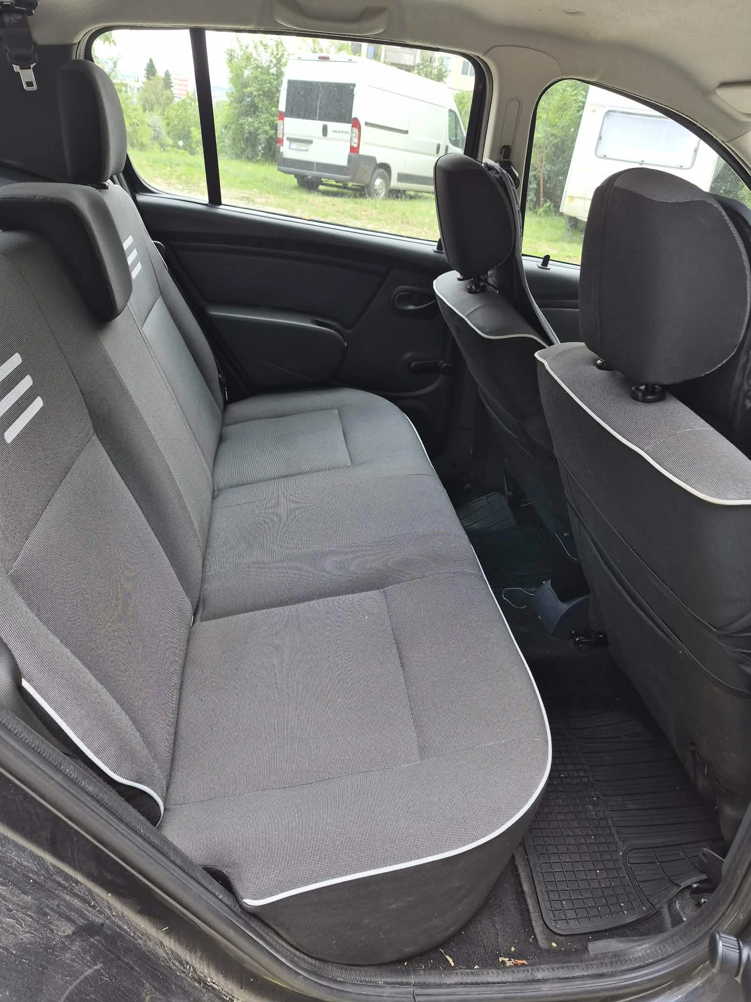 Dacia Sandero, снимка 7 - Автомобили и джипове - 55261463