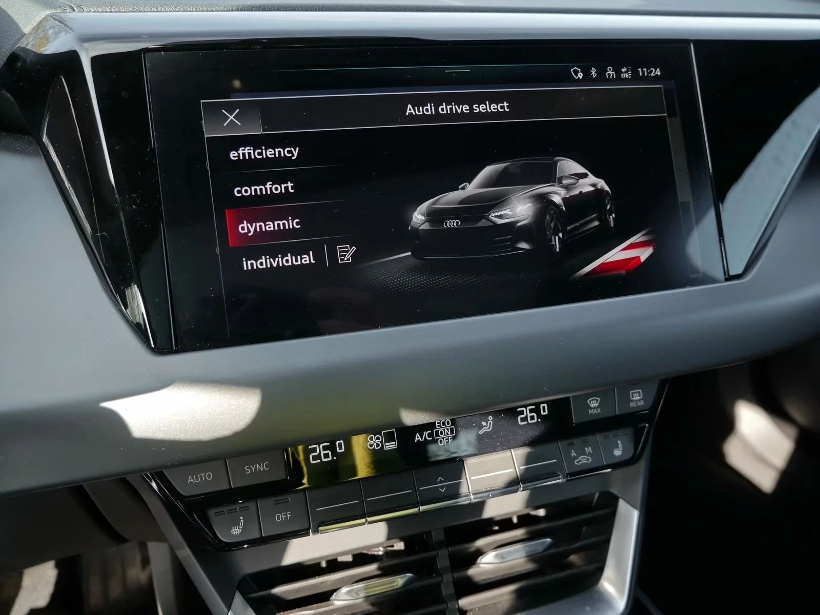 Audi E-Tron GT QUATTRO / PANO / VIRTUAL COCKPIT / CAMERA, снимка 12 - Автомобили и джипове - 55323231