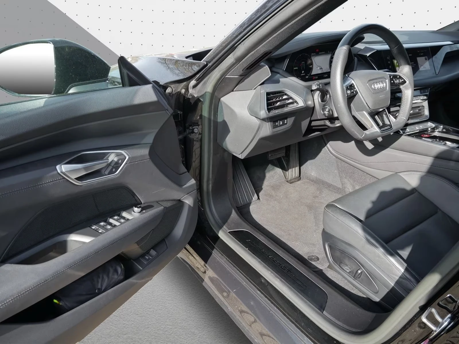 Audi E-Tron GT QUATTRO / PANO / VIRTUAL COCKPIT / CAMERA, снимка 6 - Автомобили и джипове - 55323231
