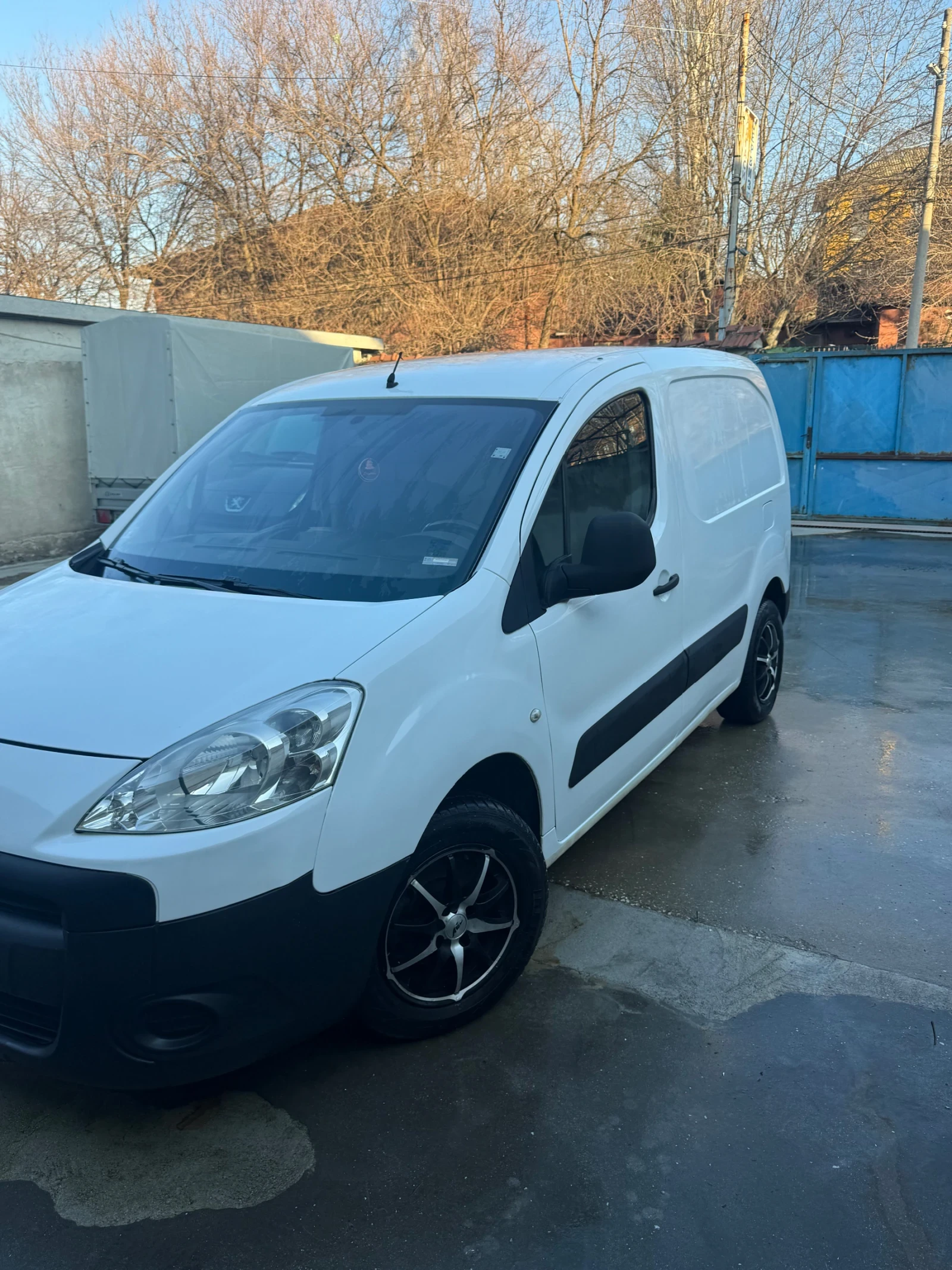 Peugeot Partner ХЛАДИЛНА