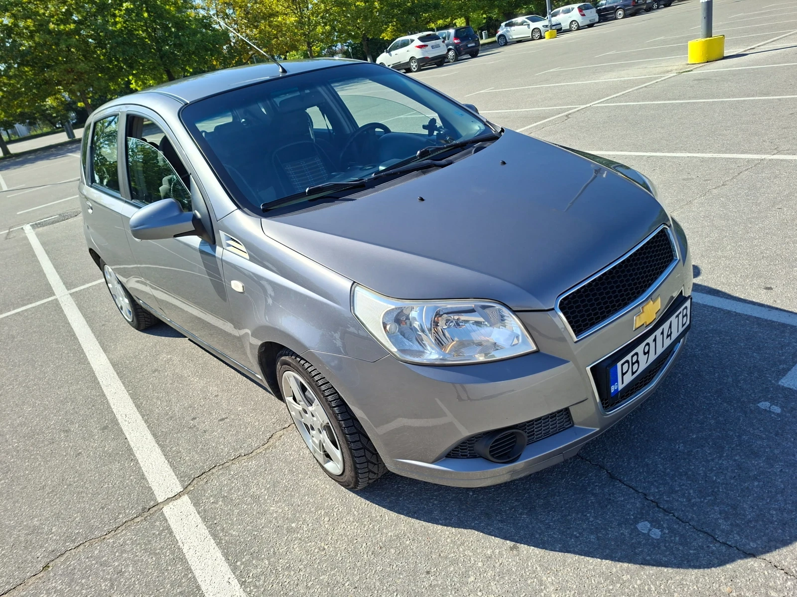Chevrolet Aveo 1.2, снимка 6 - Автомобили и джипове - 55725606