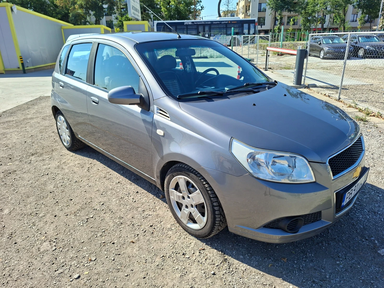 Chevrolet Aveo 1.2, снимка 14 - Автомобили и джипове - 55725606