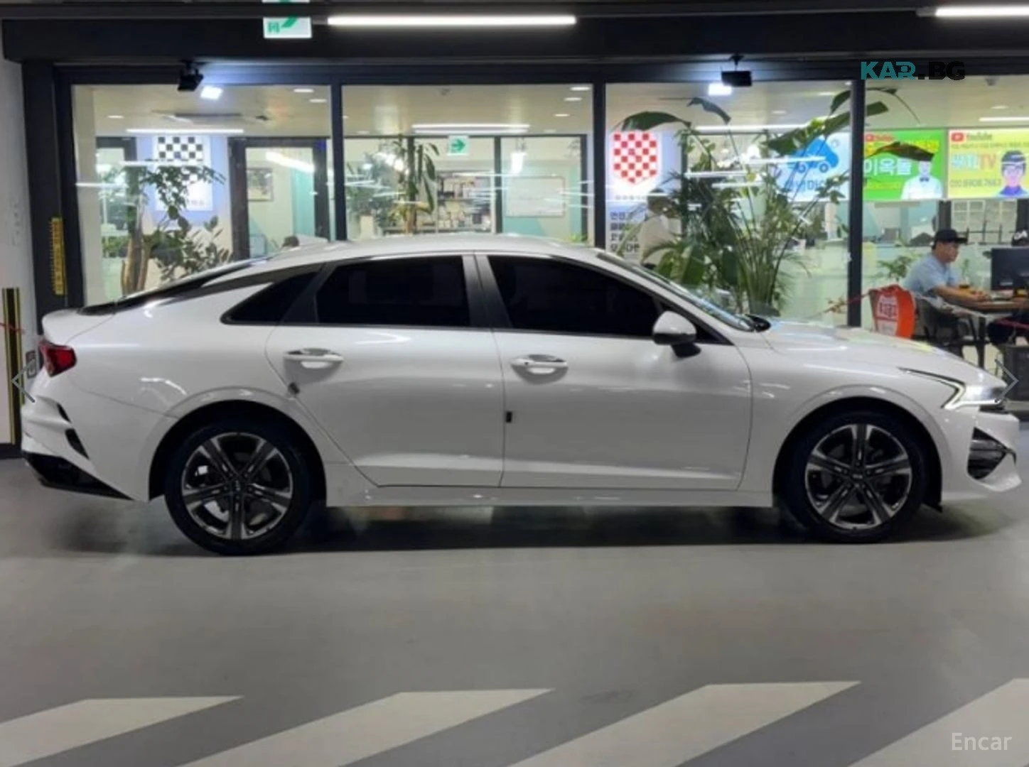 Kia K5 1.6 Turbo Prestige* ПОДГРЕВ* ОБДУХВАНЕ* КАМЕРА* , снимка 2 - Автомобили и джипове - 55899855