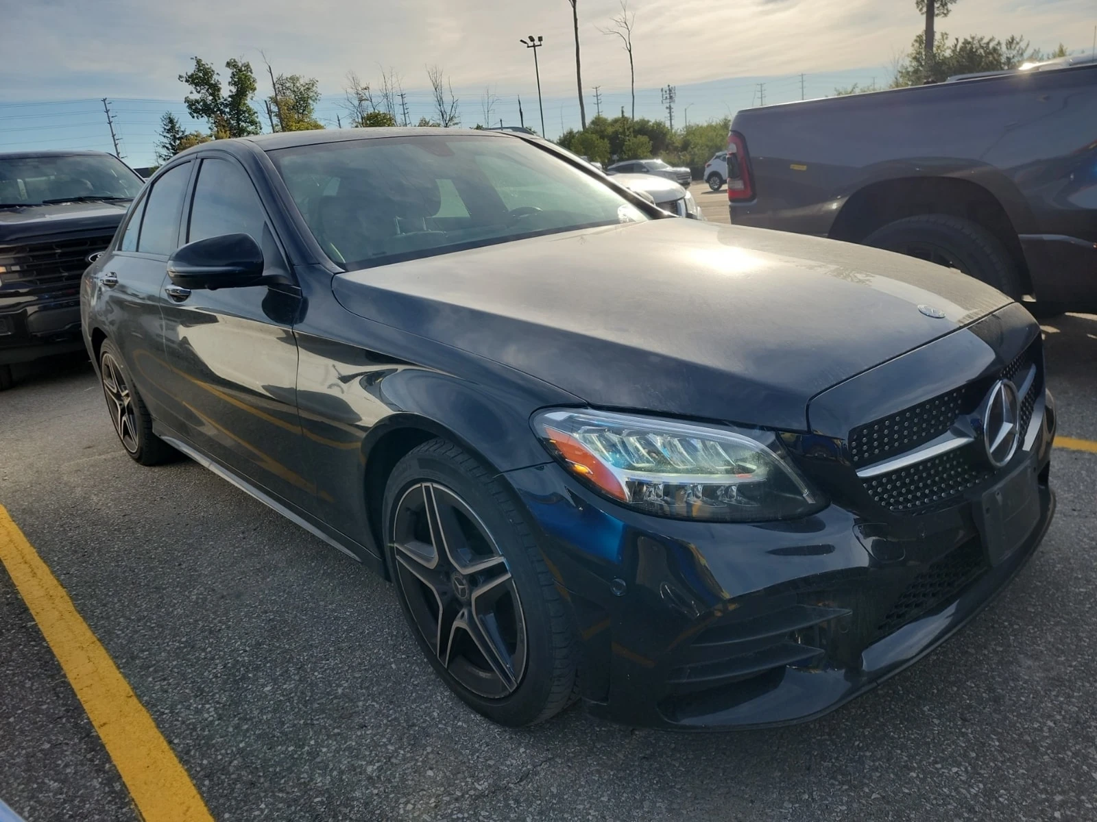 Mercedes-Benz C 300 АМГ/CARFAX/ПОДГРЕВ/ПАМЕТ/ПОДГРЕВ/, снимка 2 - Автомобили и джипове - 55991671