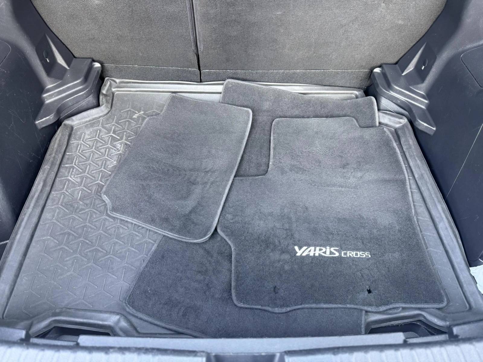 Toyota Yaris Cross ������ | Mobile.bg � ����������� 9