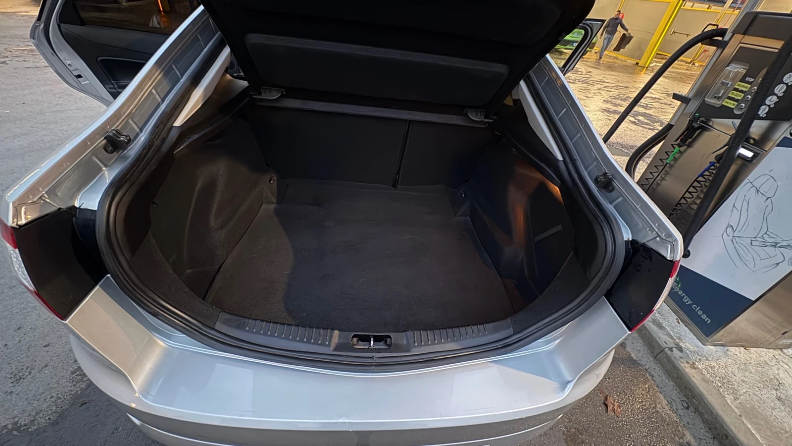 Ford Mondeo 2.3 Duratec 137000 км , снимка 7 - Автомобили и джипове - 56750334