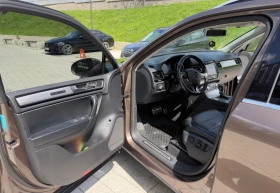 VW Touareg 4.2 tdi 340hp панорама dynadio Rline, снимка 5