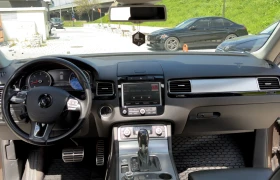 VW Touareg 4.2 tdi 340hp панорама dynadio Rline | Auto.bg — изображение 10