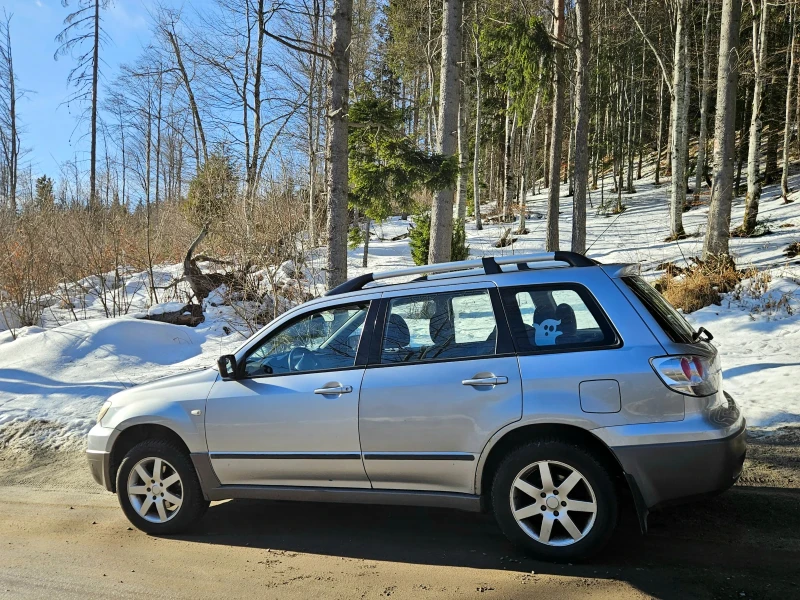 Mitsubishi Outlander, снимка 1 - Автомобили и джипове - 49068541