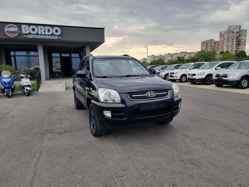Kia Sportage 2.0I, снимка 9 - Автомобили и джипове - 51688766