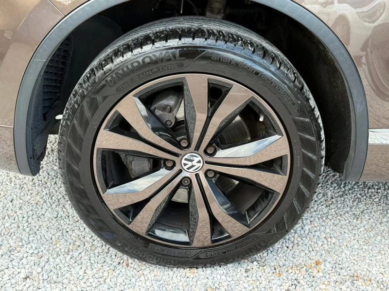 VW Touareg 4.2 tdi 340hp панорама dynadio, снимка 7 - Автомобили и джипове - 51914231
