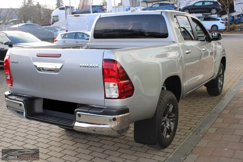 Toyota Hilux 2.4d/151HP/COMFORT/4X4/AHK/ACC/NAVI/KLESS/610g, снимка 4 - Автомобили и джипове - 52471131