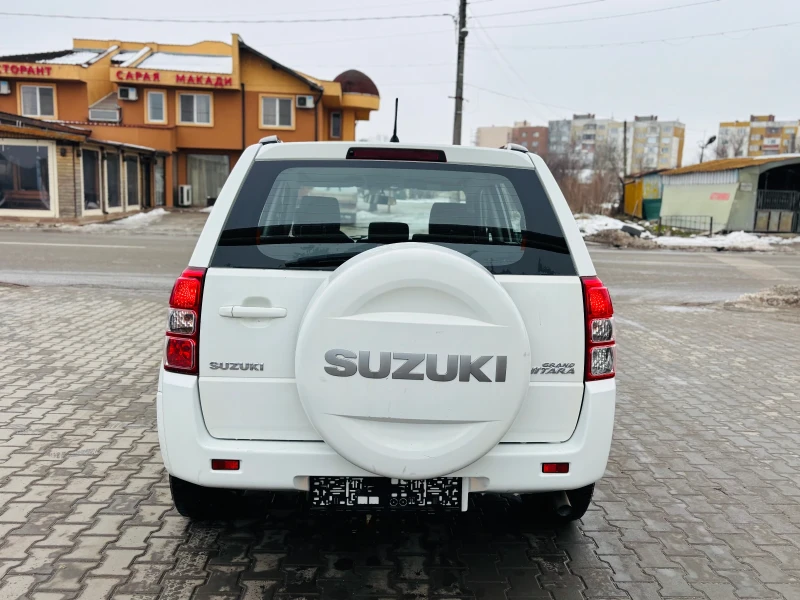 Suzuki Grand vitara 4x4 facelift , снимка 8 - Автомобили и джипове - 53245222