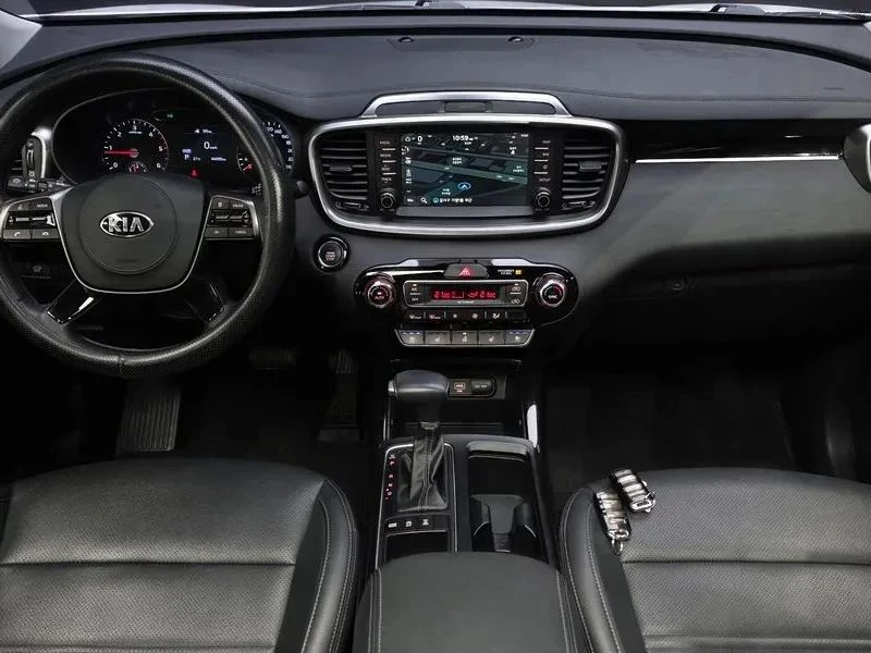 Kia Sorento, снимка 7 - Автомобили и джипове - 56737328