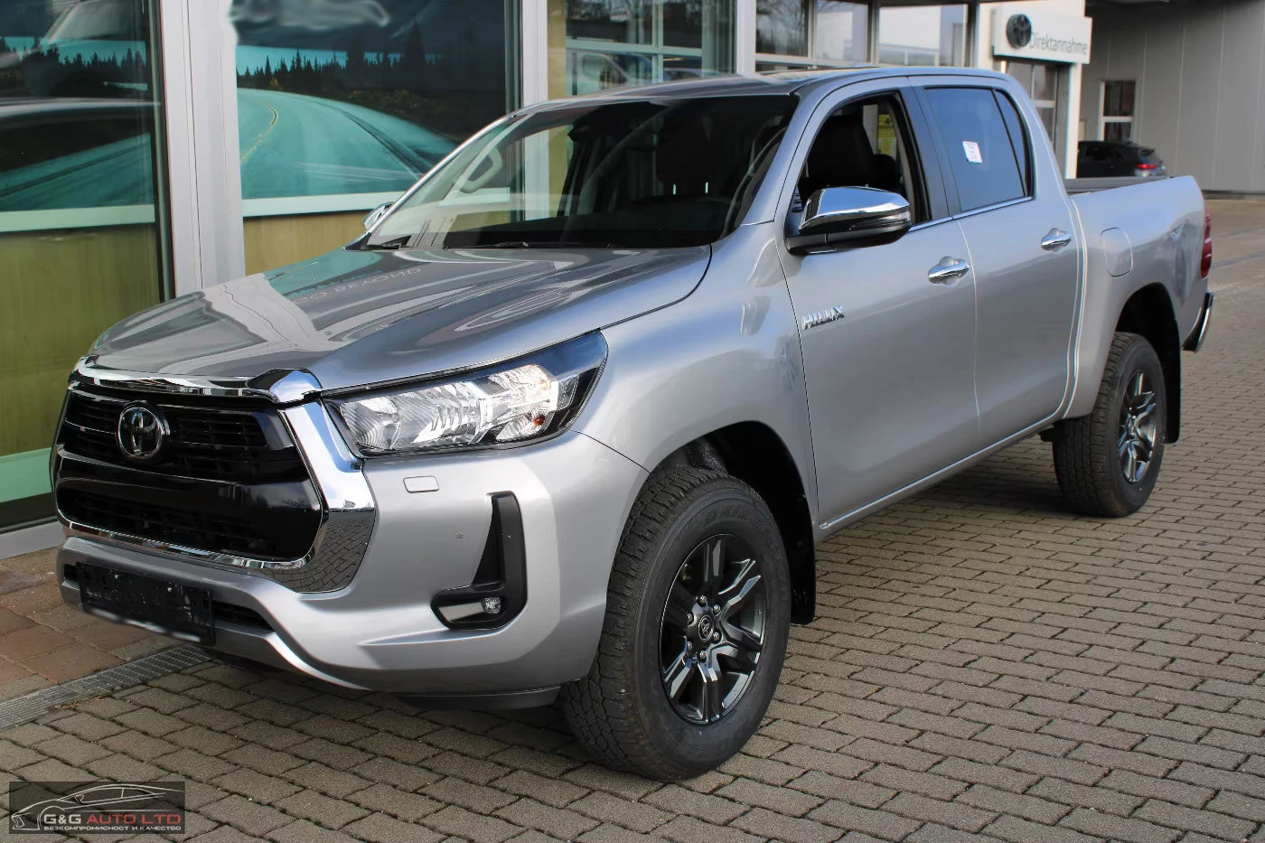Toyota Hilux 2.4d/151HP/COMFORT/4X4/AHK/ACC/NAVI/KLESS/610g, снимка 1