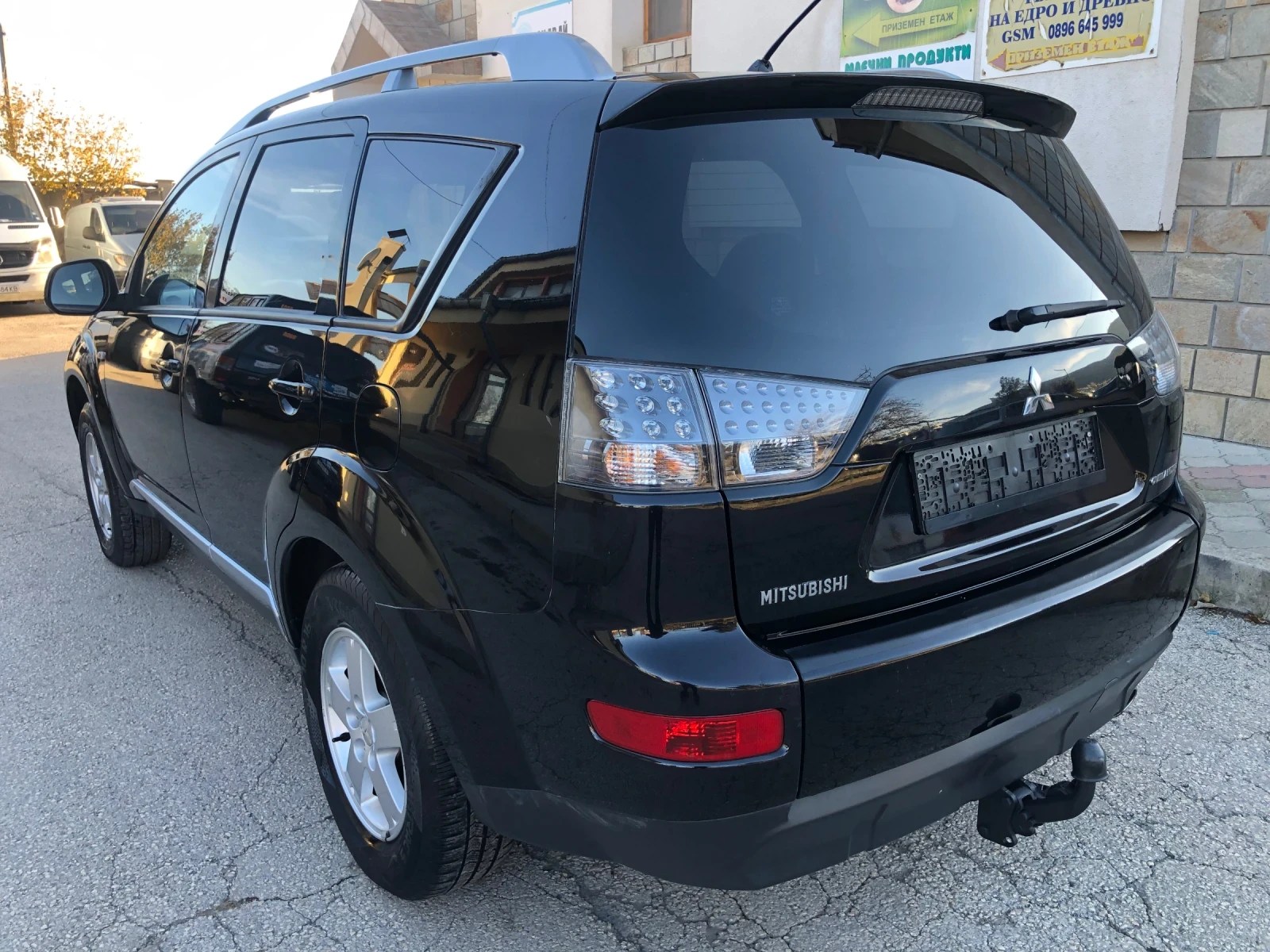 Mitsubishi Outlander 2.4i 170k.c. НАВИ - изображение 6