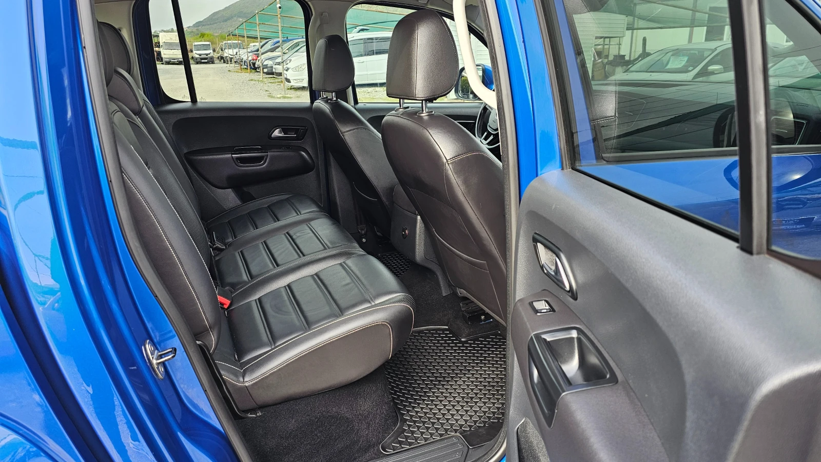 VW Amarok 3.0 V6 TDI AVENTURA 4MOTION - изображение 10
