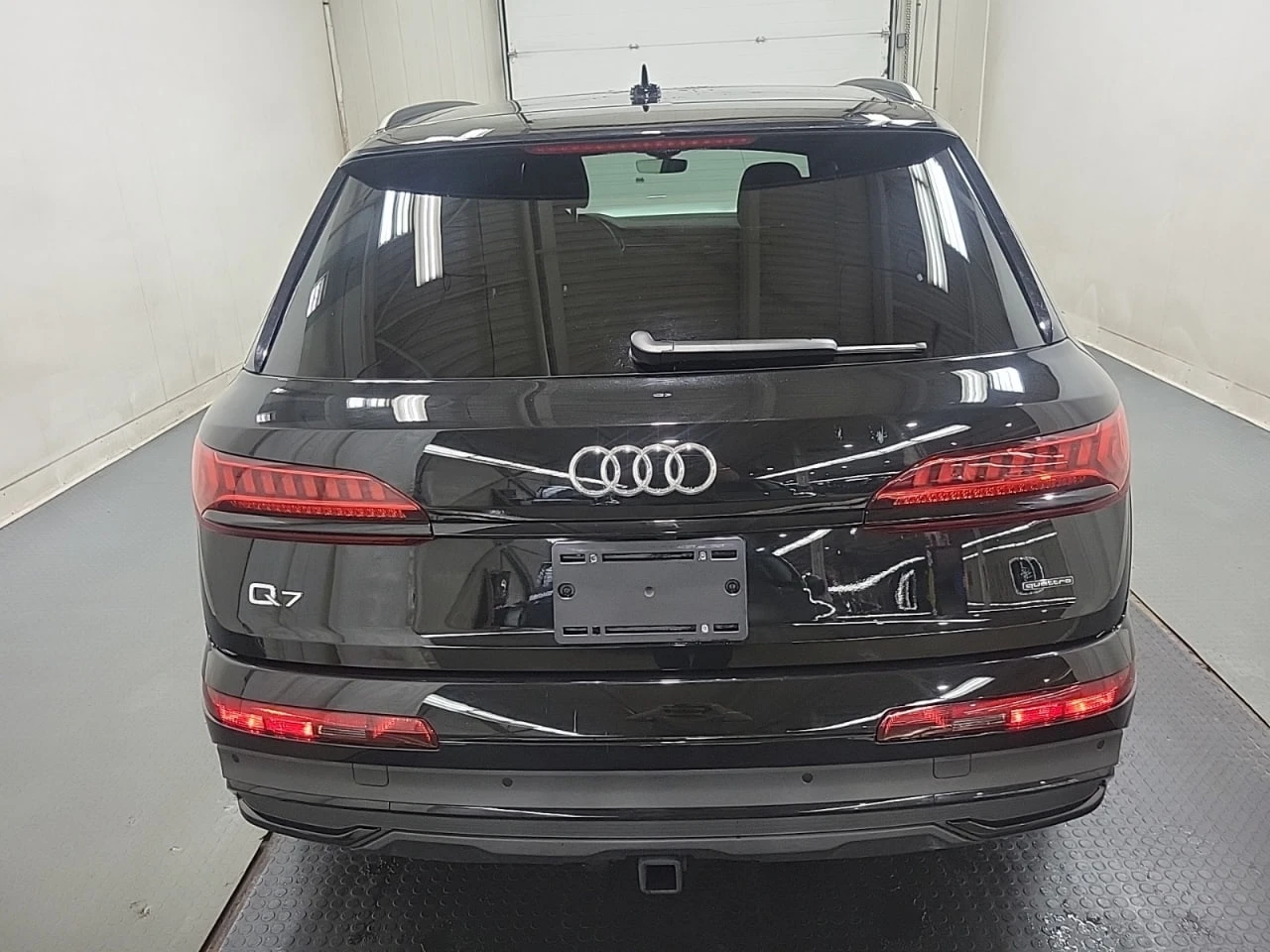 Audi Q7 * CARFAX * АВТО КРЕДИТ * ЦЕНА ДО БГ! - изображение 5