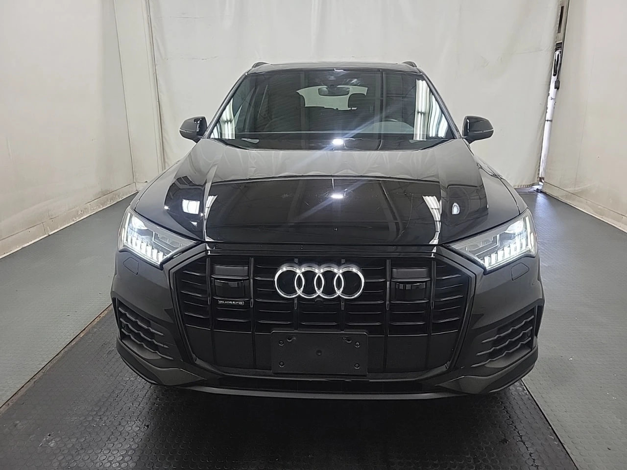 Audi Q7 * CARFAX * АВТО КРЕДИТ * ЦЕНА ДО БГ! - изображение 2
