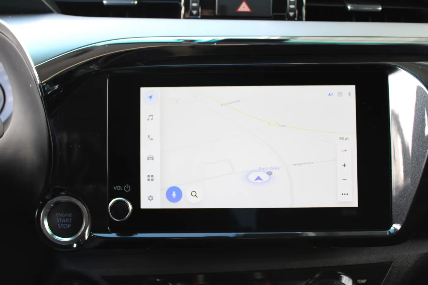 Toyota Hilux 2.4d/151HP/COMFORT/4X4/AHK/ACC/NAVI/KLESS/610g - изображение 10