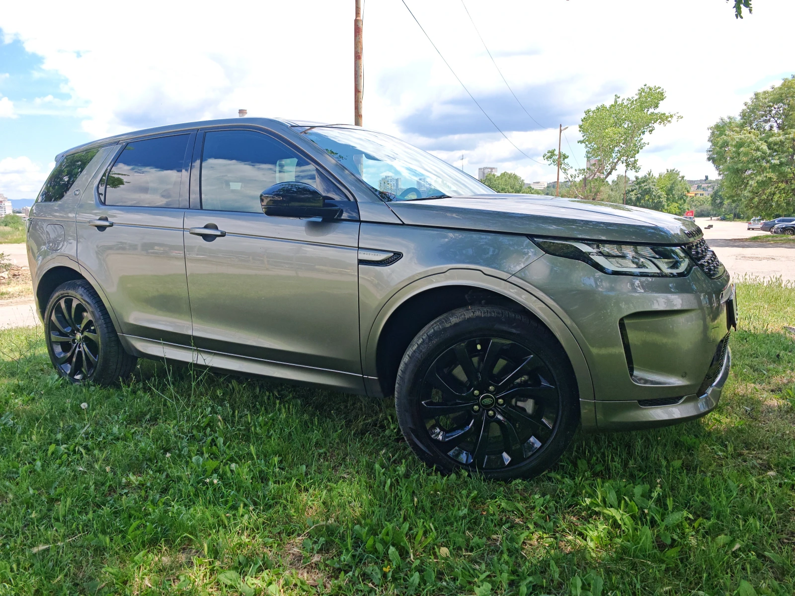 Land Rover Discovery Sport P300e R-DINAMIC, снимка 4 - Автомобили и джипове - 52739649