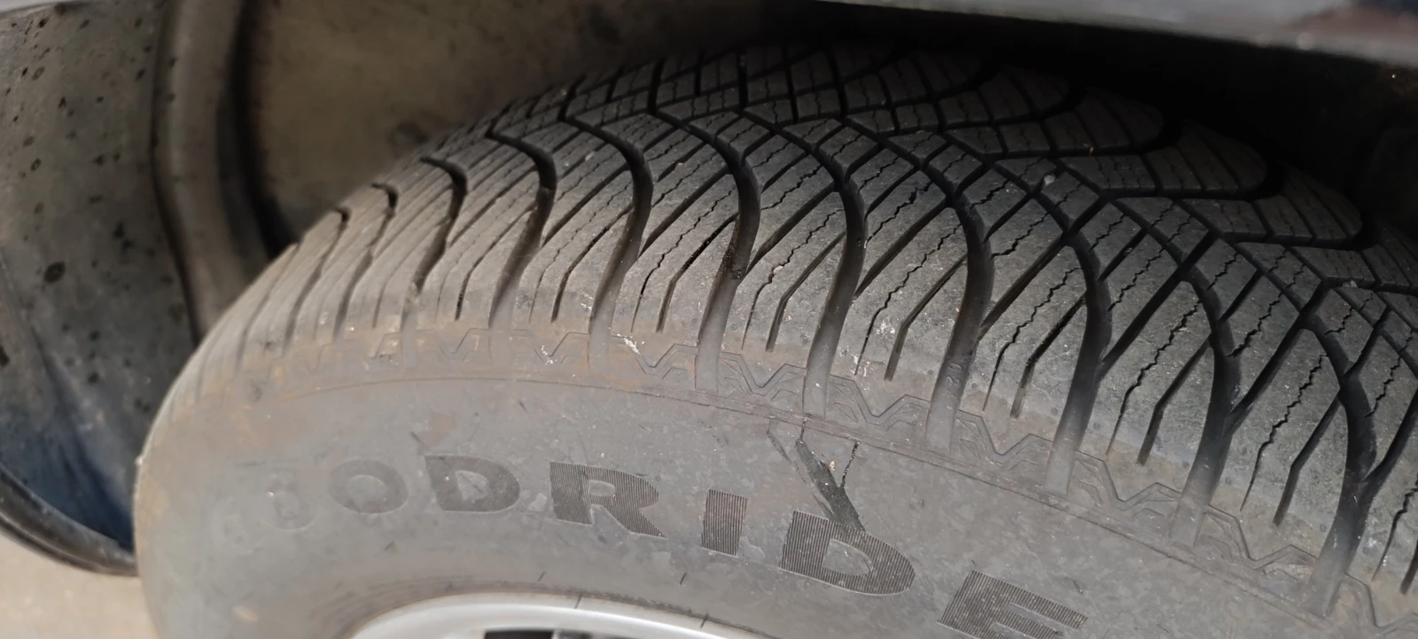 Toyota Rav4 D4D, снимка 11 - Автомобили и джипове - 55081077