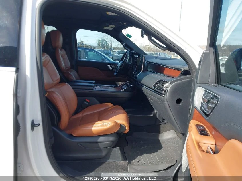 Lincoln Navigator L RESERVE, снимка 5 - Автомобили и джипове - 55083631