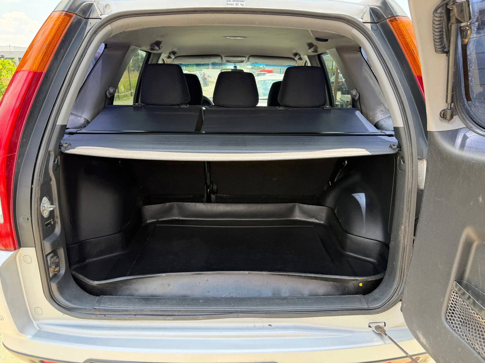 Honda Cr-v 2.0, снимка 13 - Автомобили и джипове - 55322200