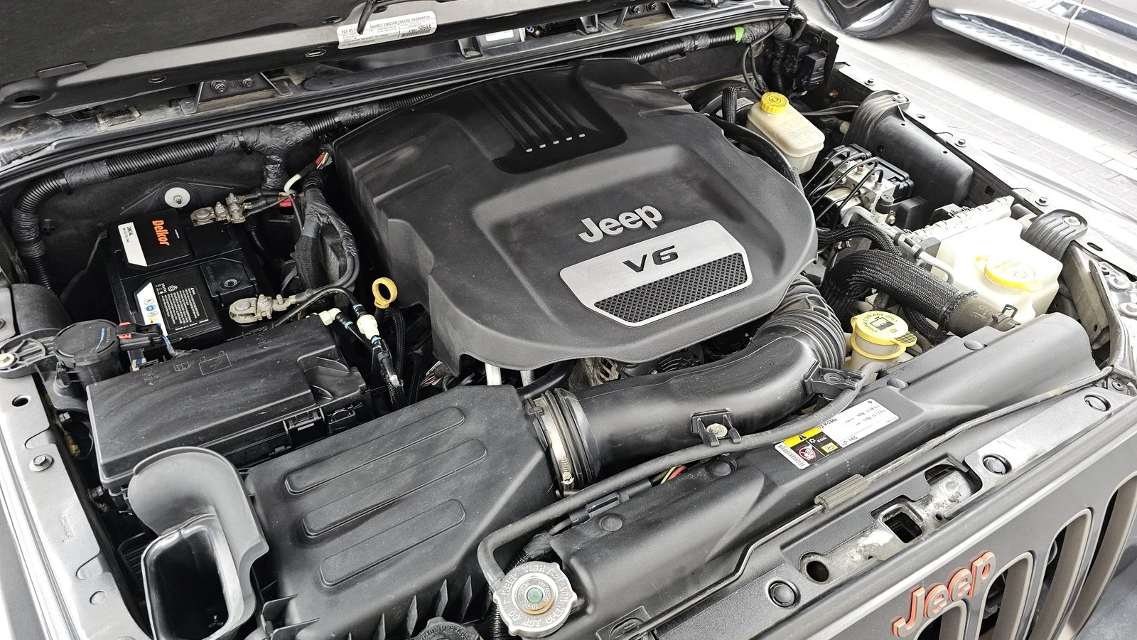 Jeep Wrangler 3.6* КРАЙНА ЦЕНА, снимка 6 - Автомобили и джипове - 55348541