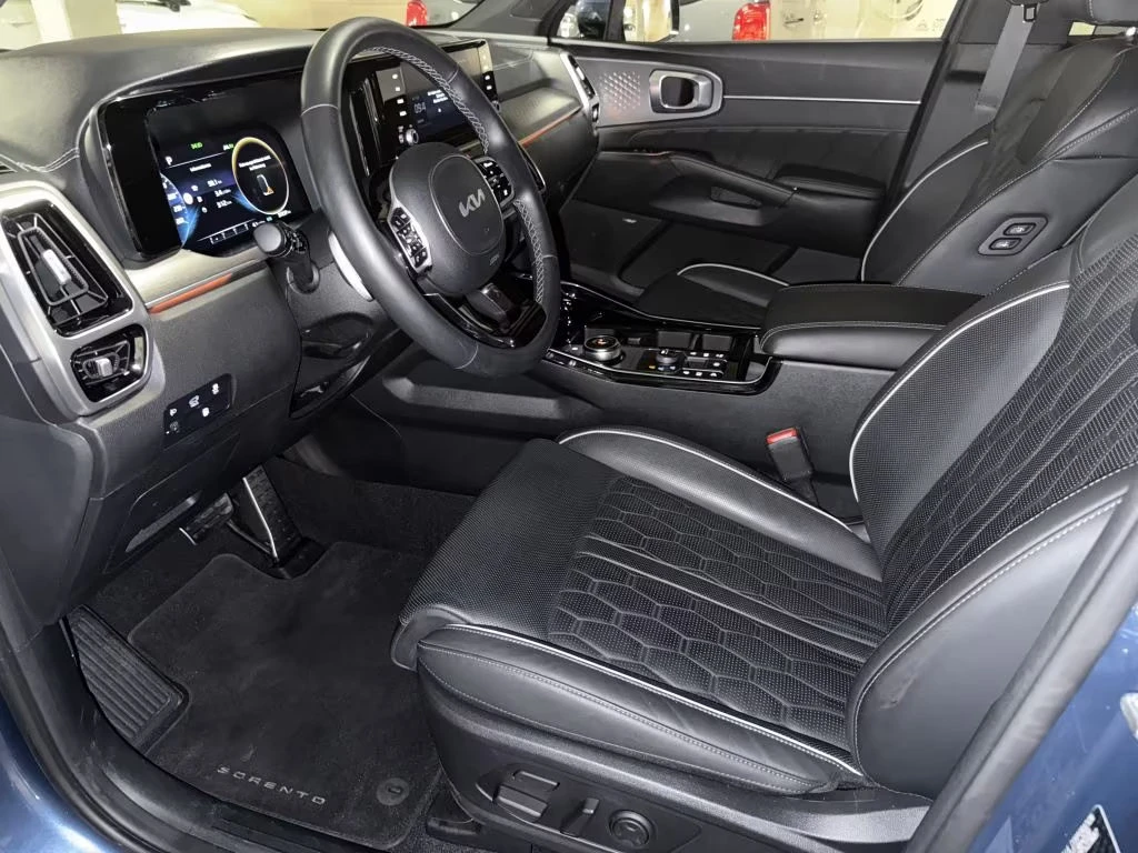 Kia Sorento PHEV/265HP/7S/4WD/PLATINUM/PANO/360/HUD/MEMO/506q, снимка 6 - Автомобили и джипове - 55350797