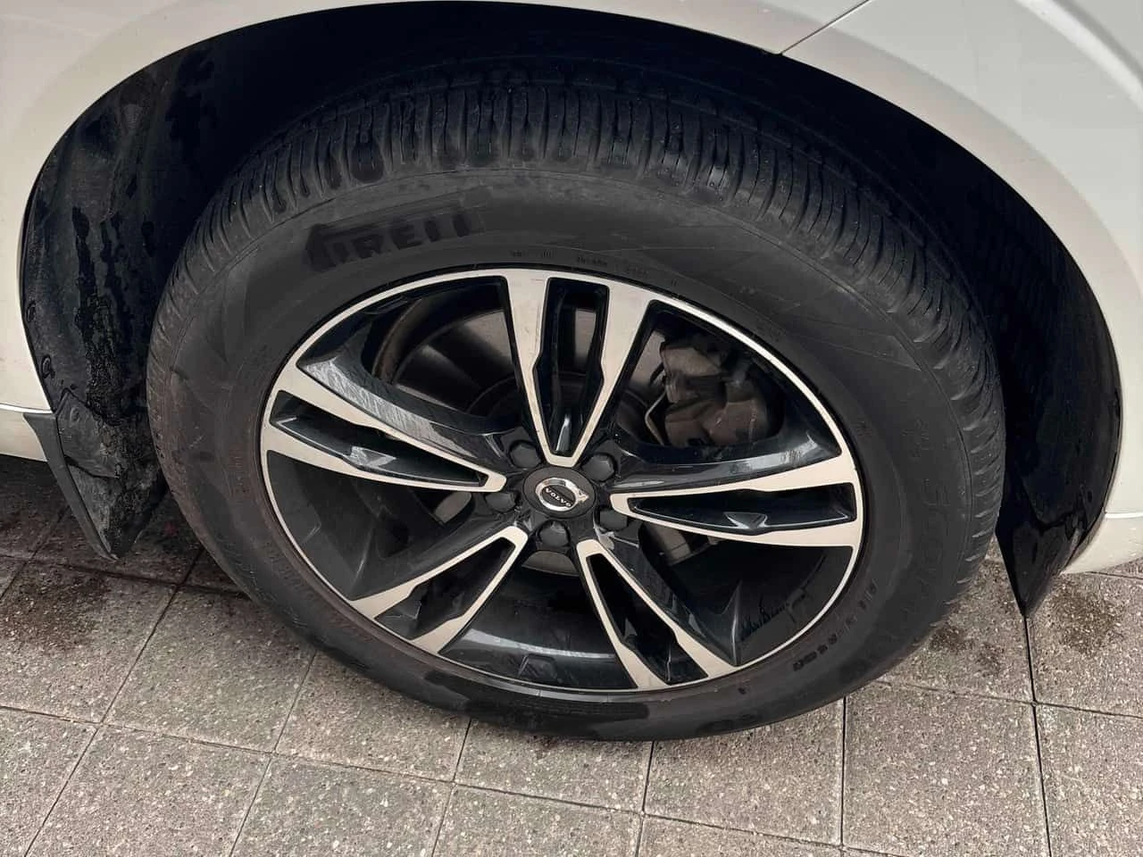 Volvo XC60 Momentum | CARFAX | ���������� ��� ������������  | Mobile.bg � ����������� 6