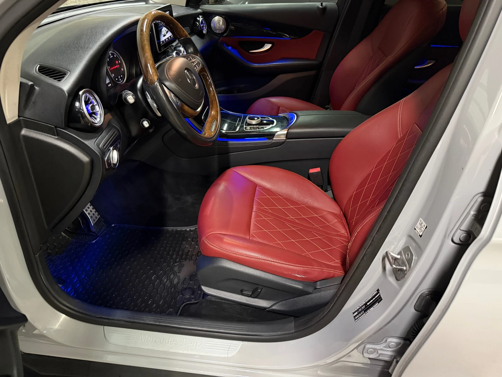 Mercedes-Benz GLC 250 AMG63 Facelift, снимка 8 - Автомобили и джипове - 56685689