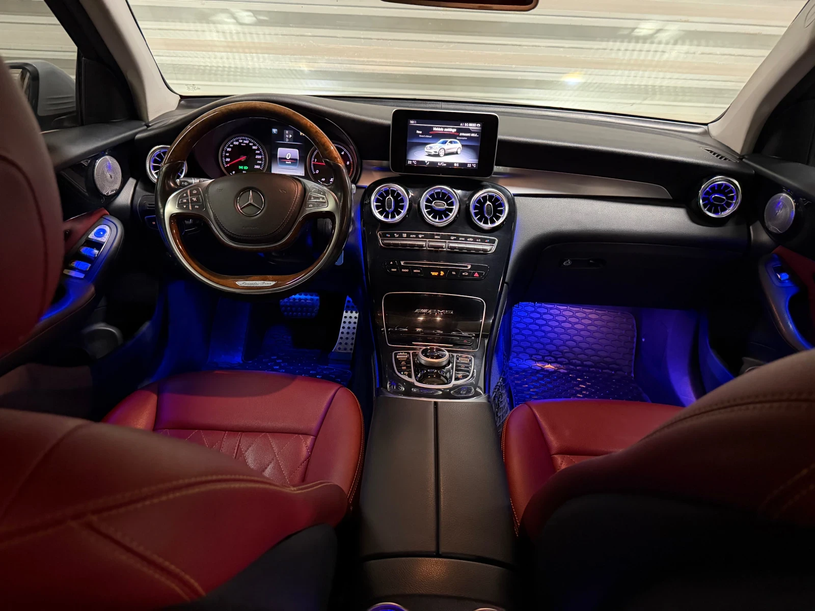Mercedes-Benz GLC 250 AMG63 Facelift, снимка 15 - Автомобили и джипове - 56685689