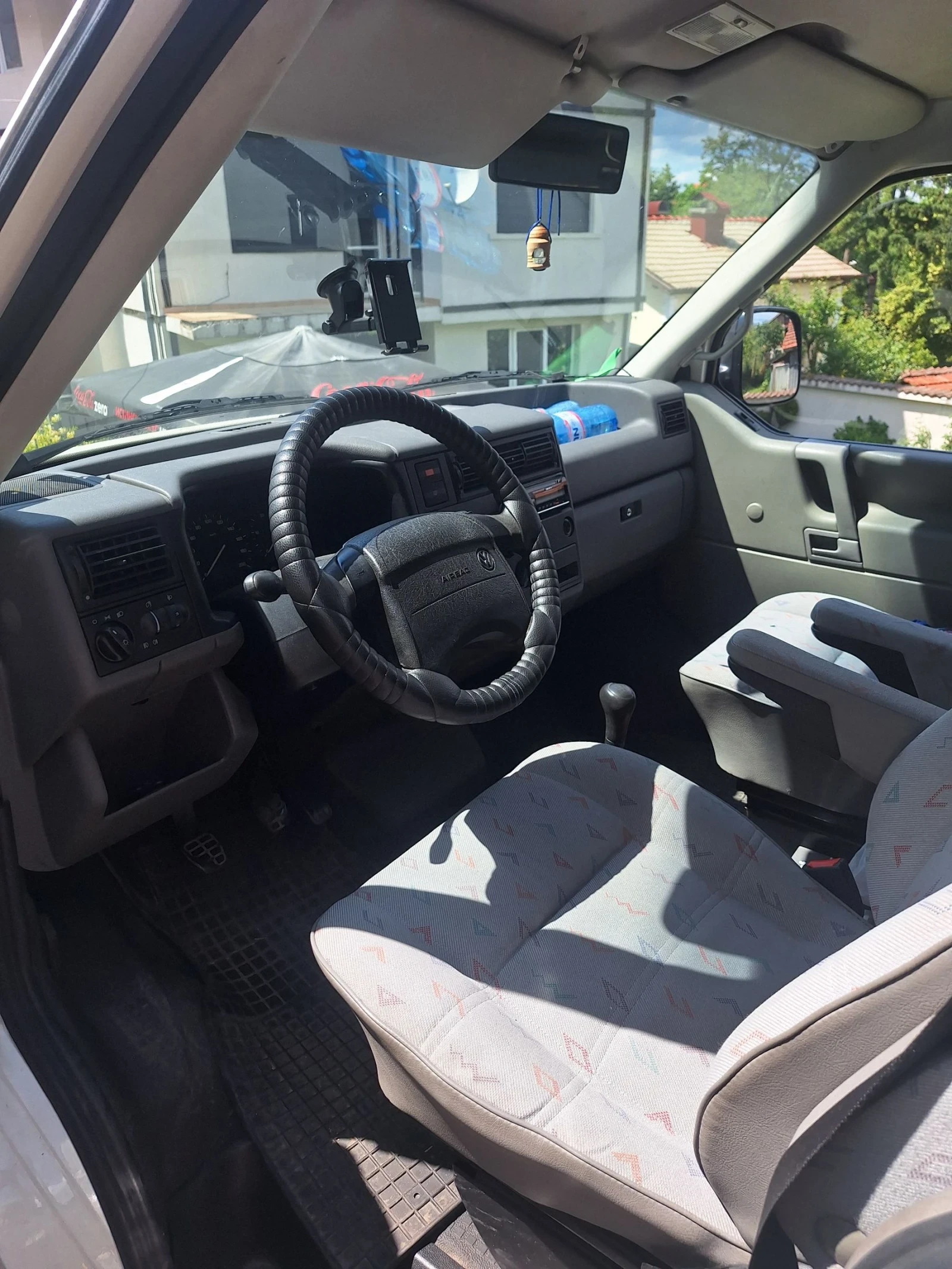 VW T4 2.5 102 кс, снимка 4 - Бусове и автобуси - 54979809