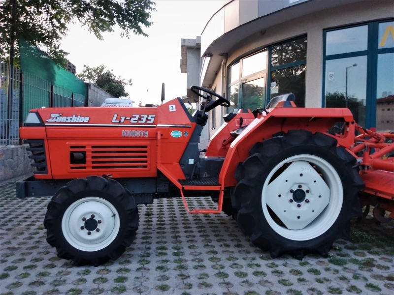 Трактор Kubota Скайтрак-Хасково, снимка 3 - Селскостопанска техника - 34564759