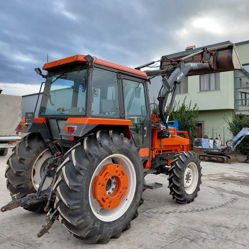 Трактор Kubota M1-85 * КЛИМАТИК * НАЛИЧЕН * ТОП СЪСТОЯНИЕ * , снимка 5 - Селскостопанска техника - 51581837