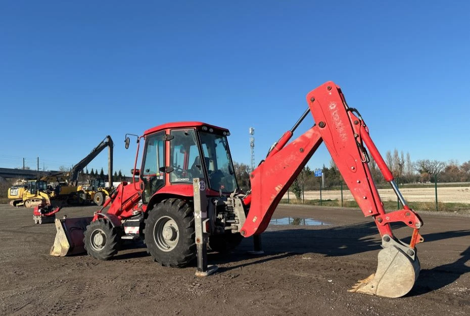 Багер JCB 3CX 14M4WA, снимка 3 - Индустриална техника - 55324101